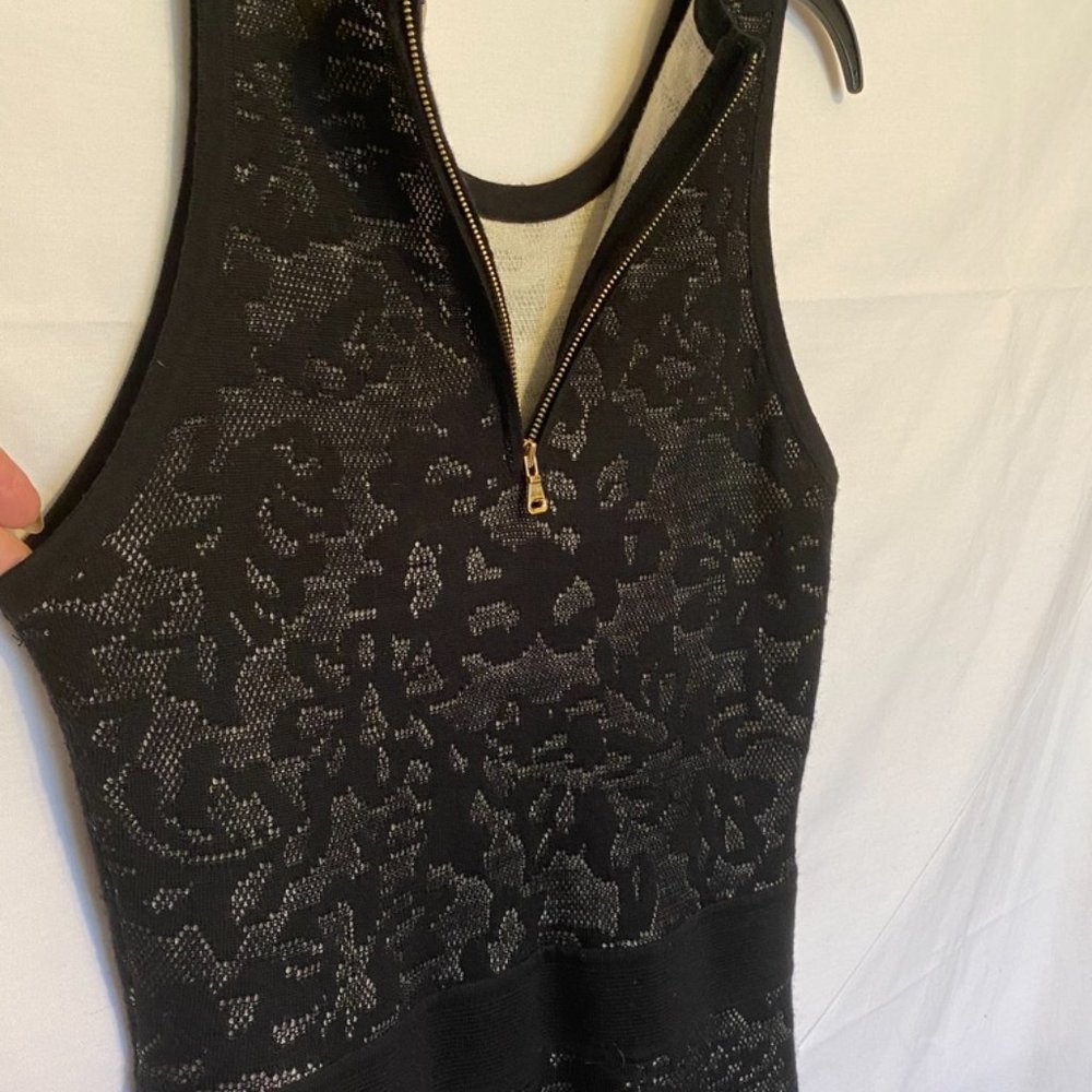 Beautiful! MILLY ~Women Black Soft Fit & Flare Sleeveless Dress ~ Size S - Picture 9 of 9